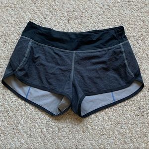 Size 4 lululemon shorts
